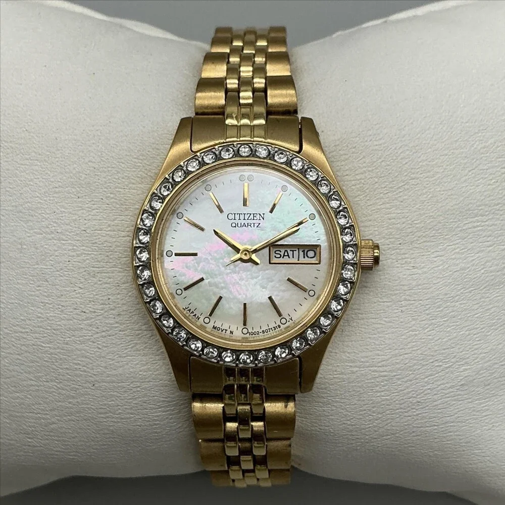 Citizen Womens Watch 25mm MOP Gold Tone Crystal Day Date New Battery 5.75